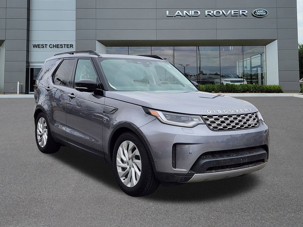 2024 Land Rover Discovery P300 S