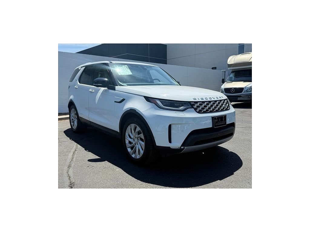 2025 Land Rover Discovery P300 S