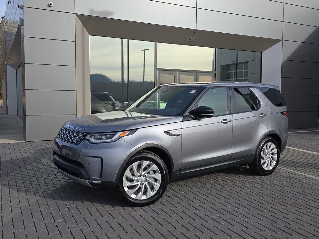 2026 Land Rover Discovery P300 S