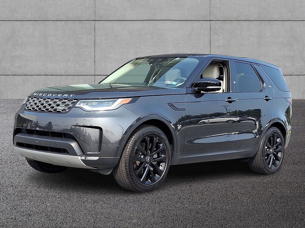 2026 Land Rover Discovery P300 S