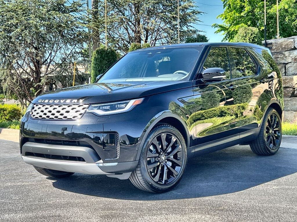 2026 Land Rover Discovery P300 S