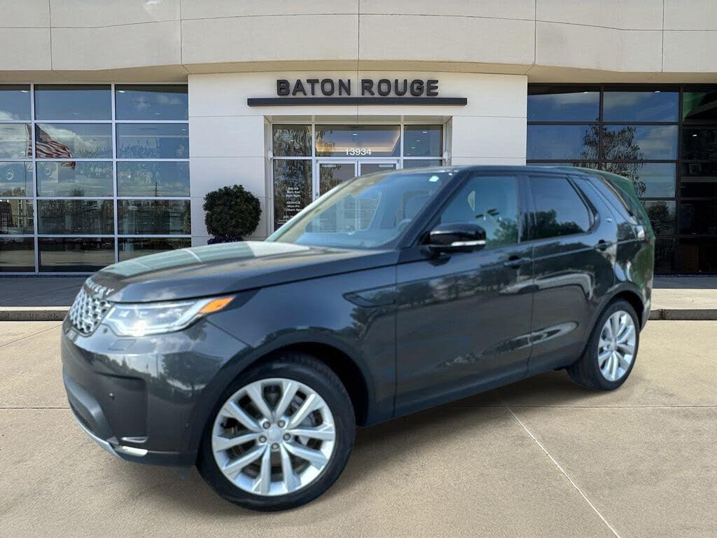 2026 Land Rover Discovery P300 S