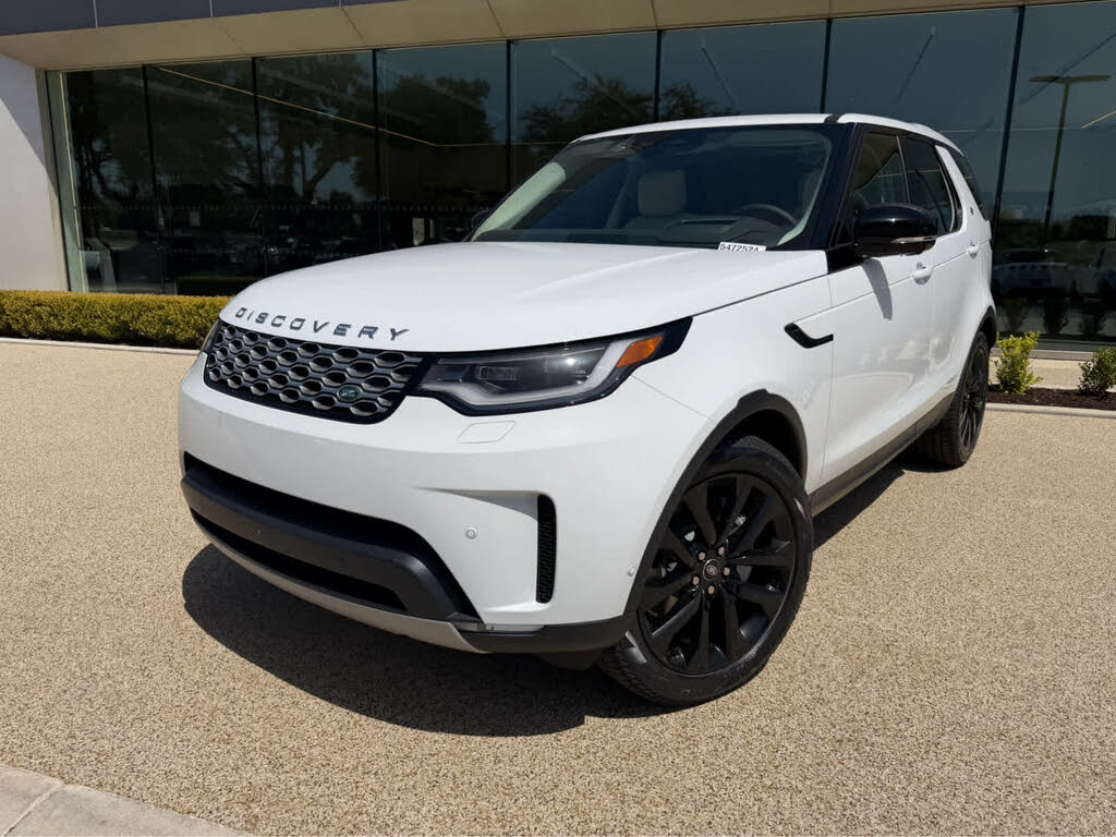 2026 Land Rover Discovery P300 S