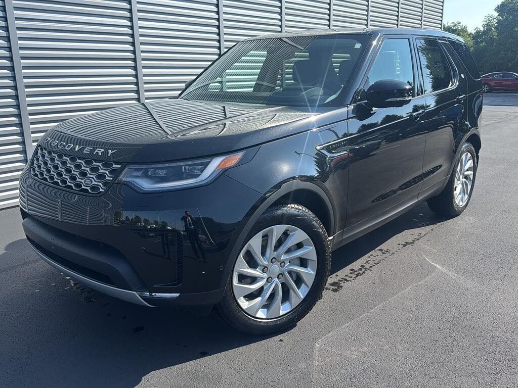 2026 Land Rover Discovery P300 S