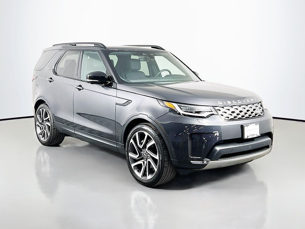 2025 Land Rover Discovery P300 S