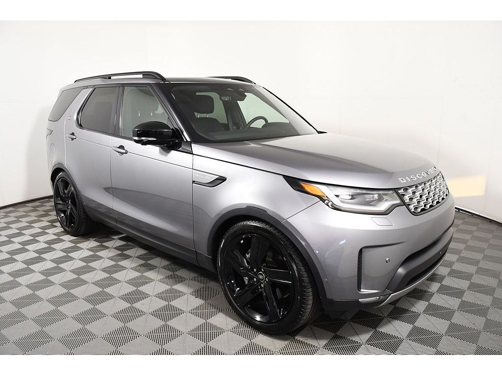 2025 Land Rover Discovery P300 S