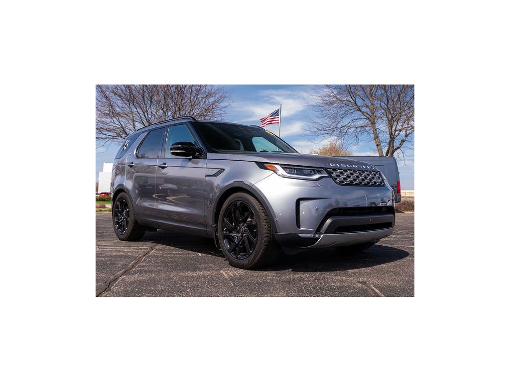 2025 Land Rover Discovery P300 S