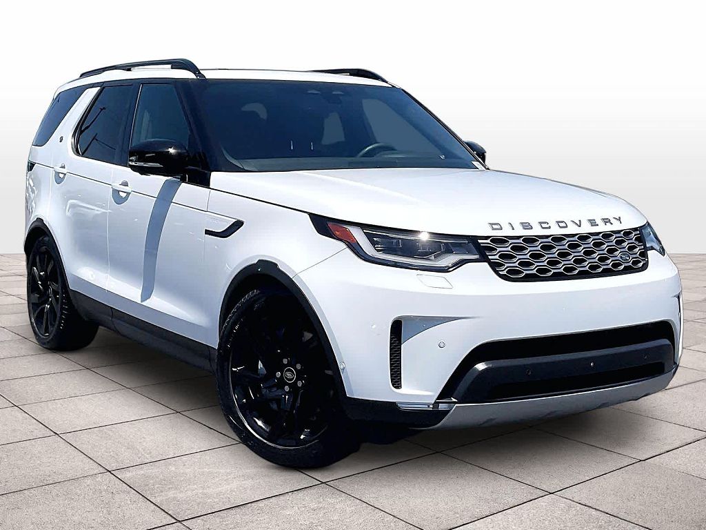 2025 Land Rover Discovery P300 S