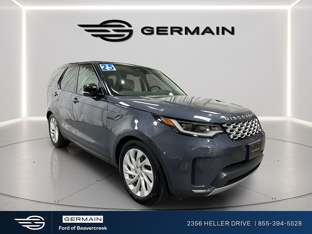 2025 Land Rover Discovery P300 S