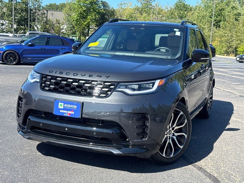 2024 Land Rover Discovery P300 Dynamic SE