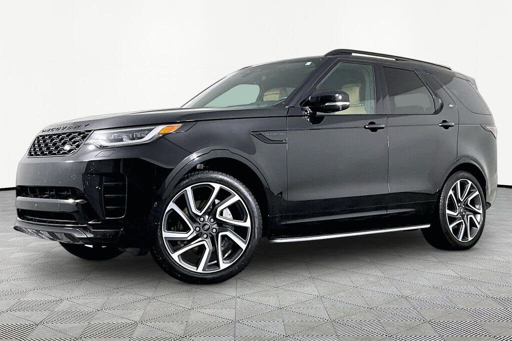 2024 Land Rover Discovery P300 Dynamic SE