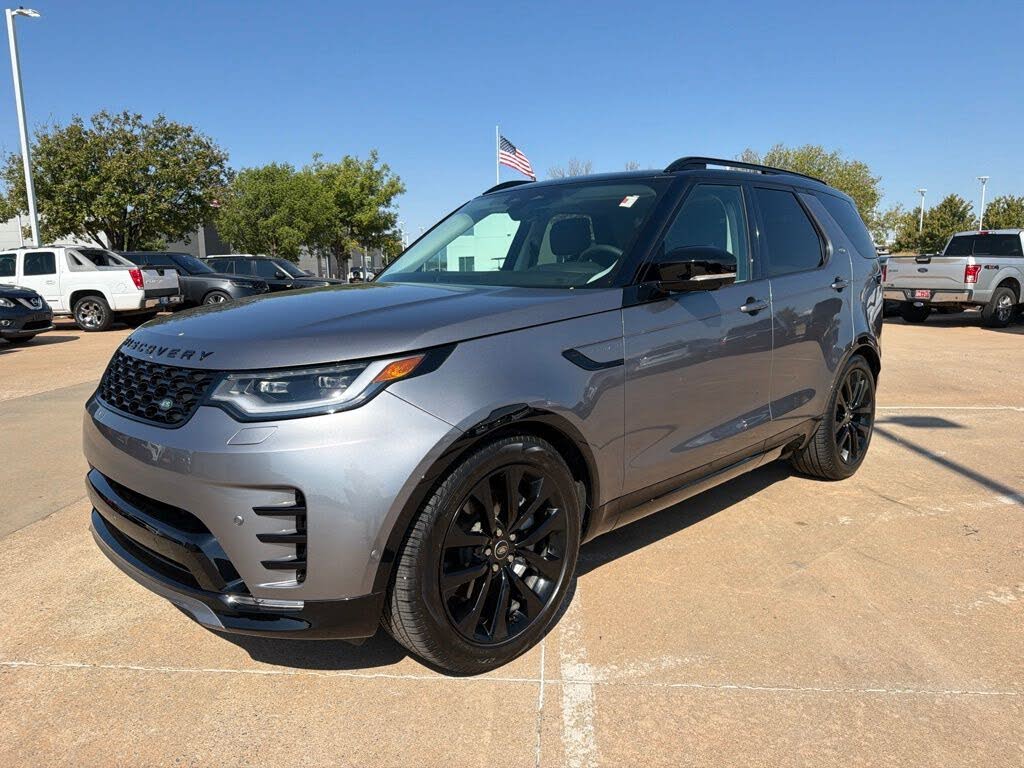 2026 Land Rover Discovery P300 Dynamic SE