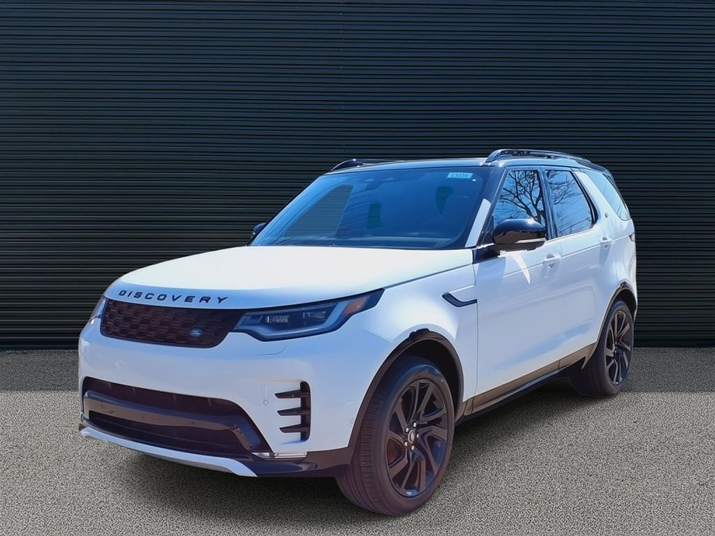 2025 Land Rover Discovery P300 Dynamic SE