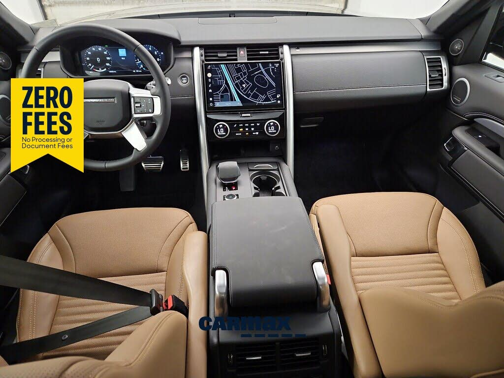 2025 Land Rover Discovery P300 Dynamic SE