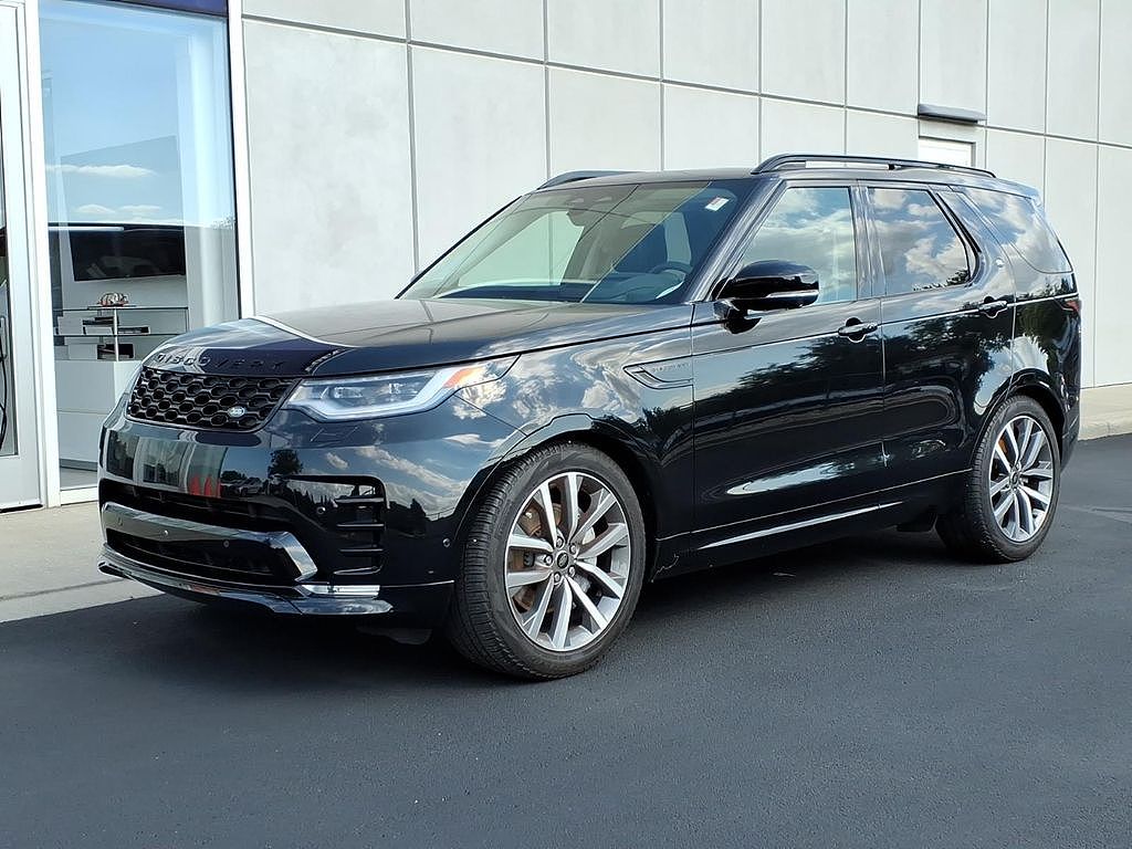 2025 Land Rover Discovery P300 Dynamic SE