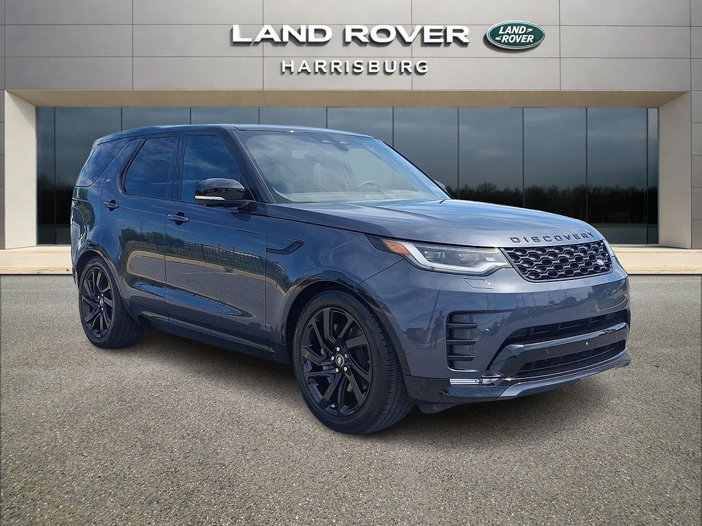 2025 Land Rover Discovery P300 Dynamic SE