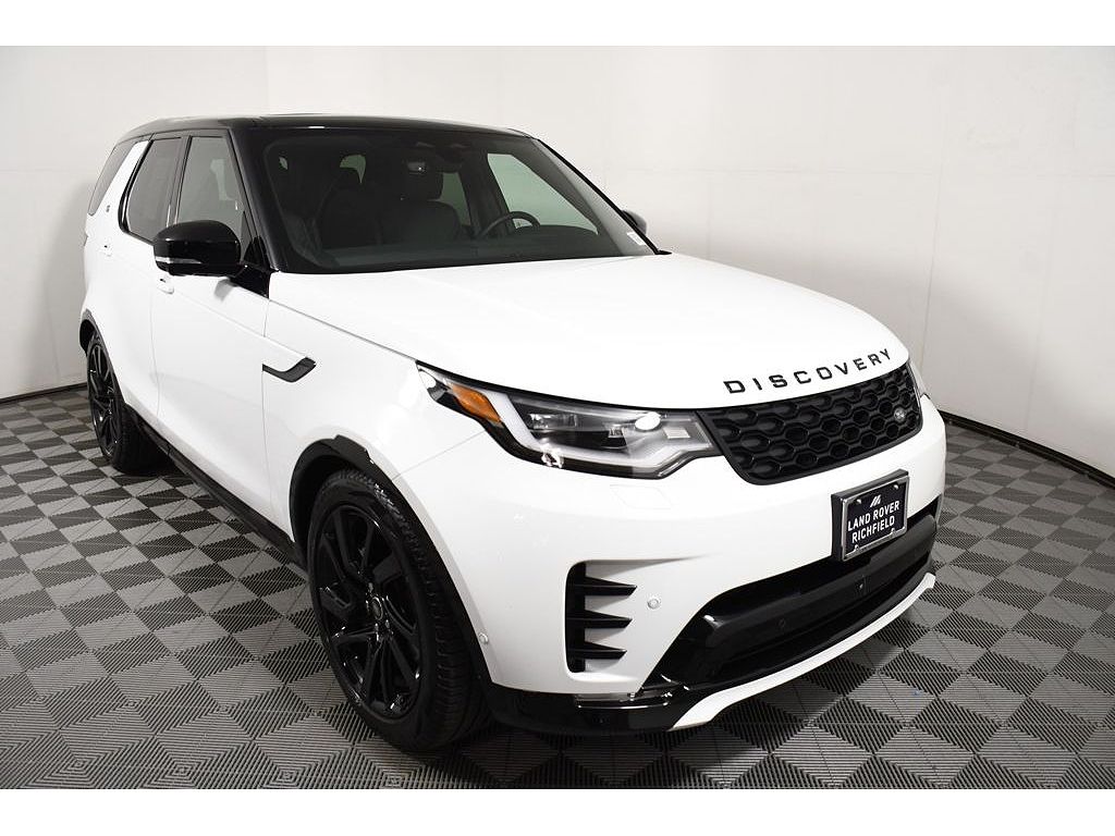 2025 Land Rover Discovery P300 Dynamic SE
