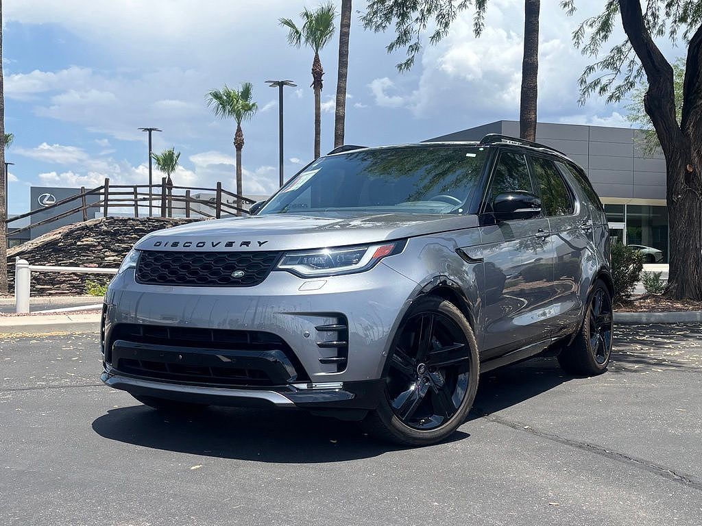 2025 Land Rover Discovery P360 Dynamic SE