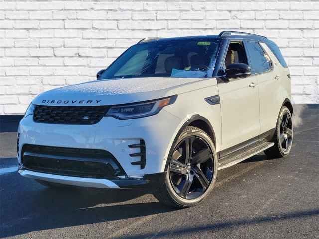 2025 Land Rover Discovery P360 Dynamic SE