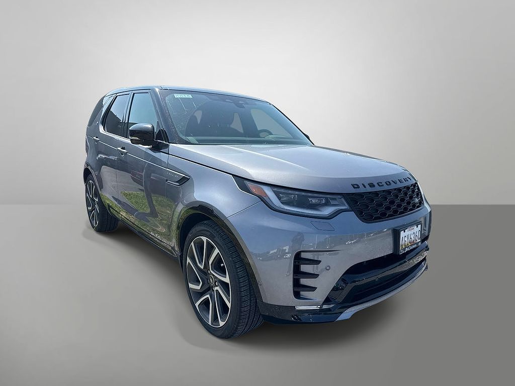2025 Land Rover Discovery P360 Dynamic SE