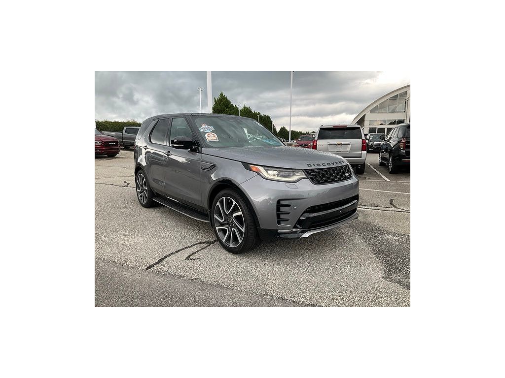 2025 Land Rover Discovery P360 Dynamic SE