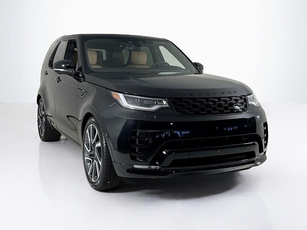 2025 Land Rover Discovery P360 Dynamic SE