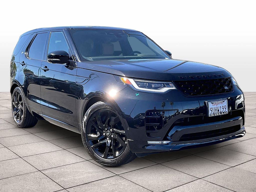 2025 Land Rover Discovery P360 Dynamic SE