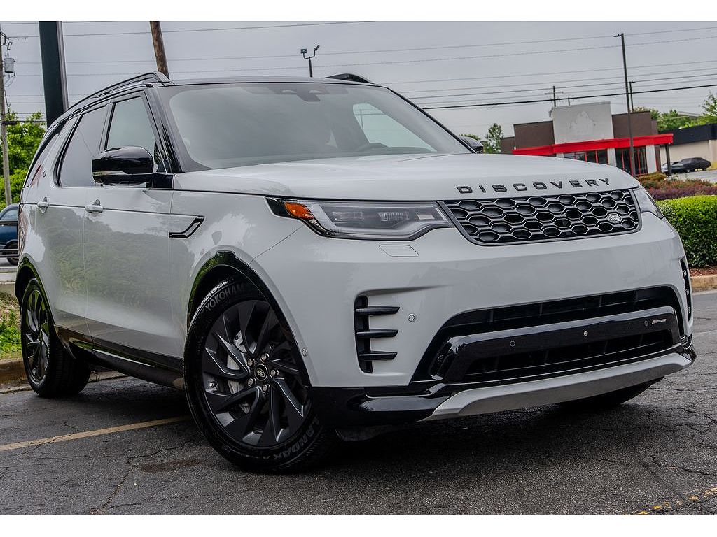 2023 Land Rover Discovery P300 R-Dynamic S