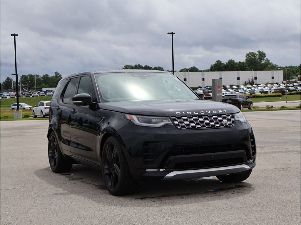 2025 Land Rover Discovery P360 Metropolitan Edition