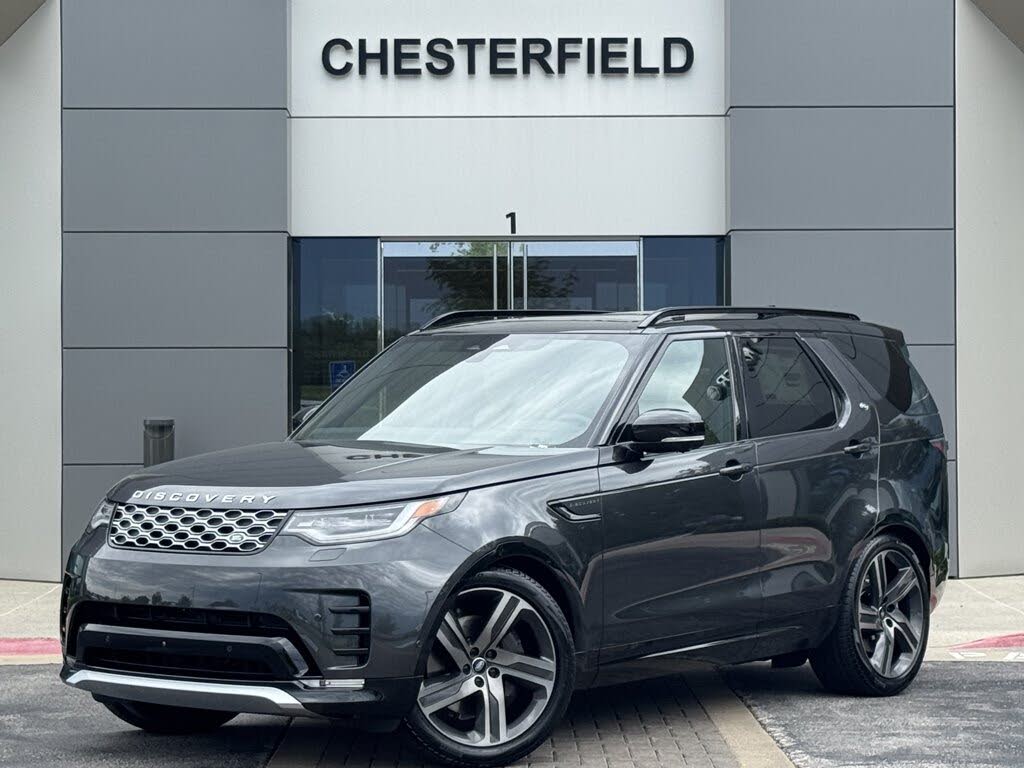 2026 Land Rover Discovery P360 Tempest Edition