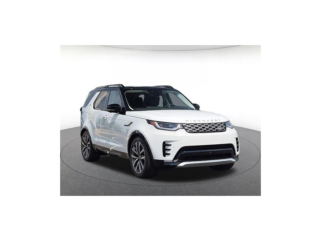 2026 Land Rover Discovery P360 Tempest Edition