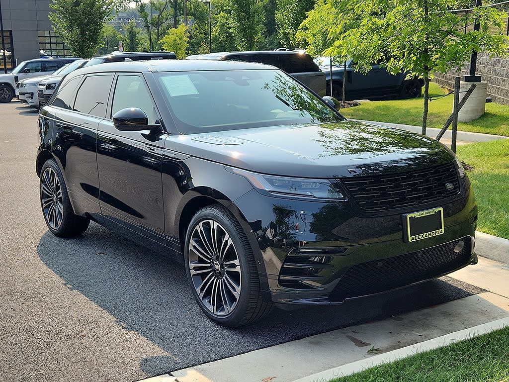 2026 Land Rover Range Rover Velar P400 Autobiography