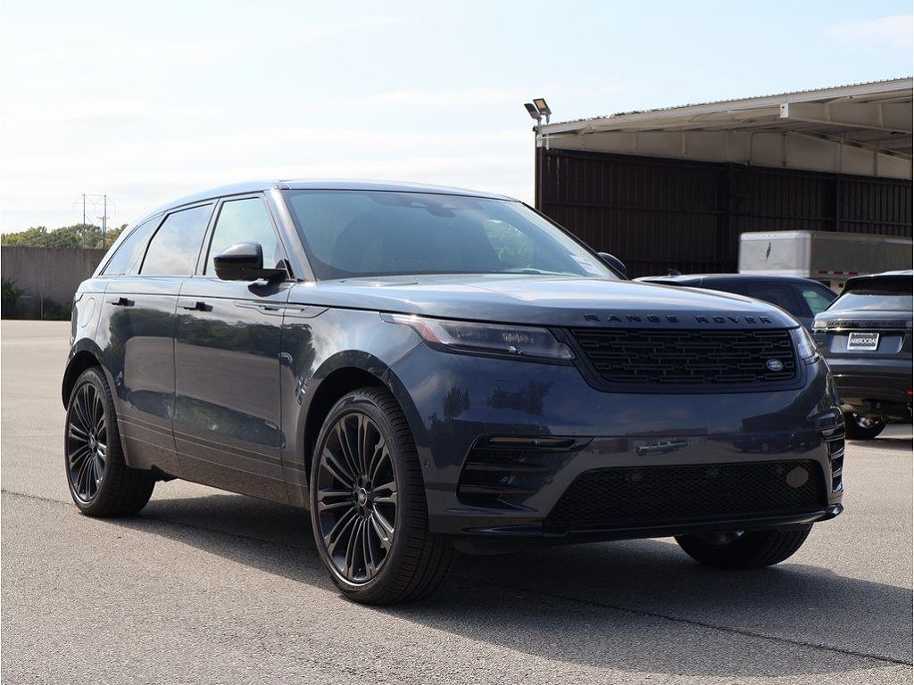 2026 Land Rover Range Rover Velar P250 Dynamic SE