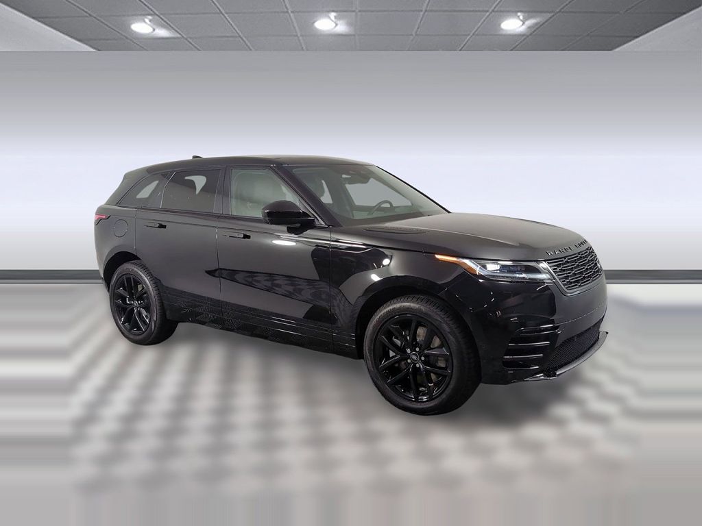 2026 Land Rover Range Rover Velar P250 Dynamic SE