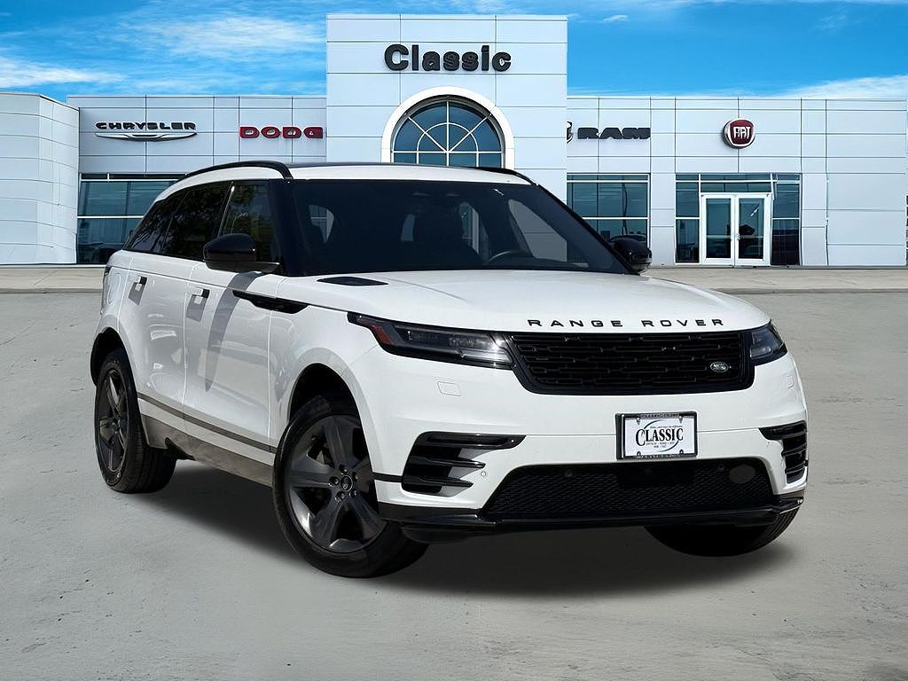 2025 Land Rover Range Rover Velar Dynamic SE