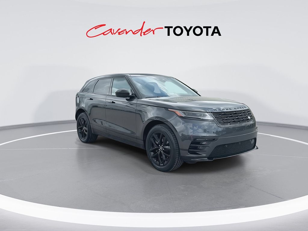2024 Land Rover Range Rover Velar Dynamic SE