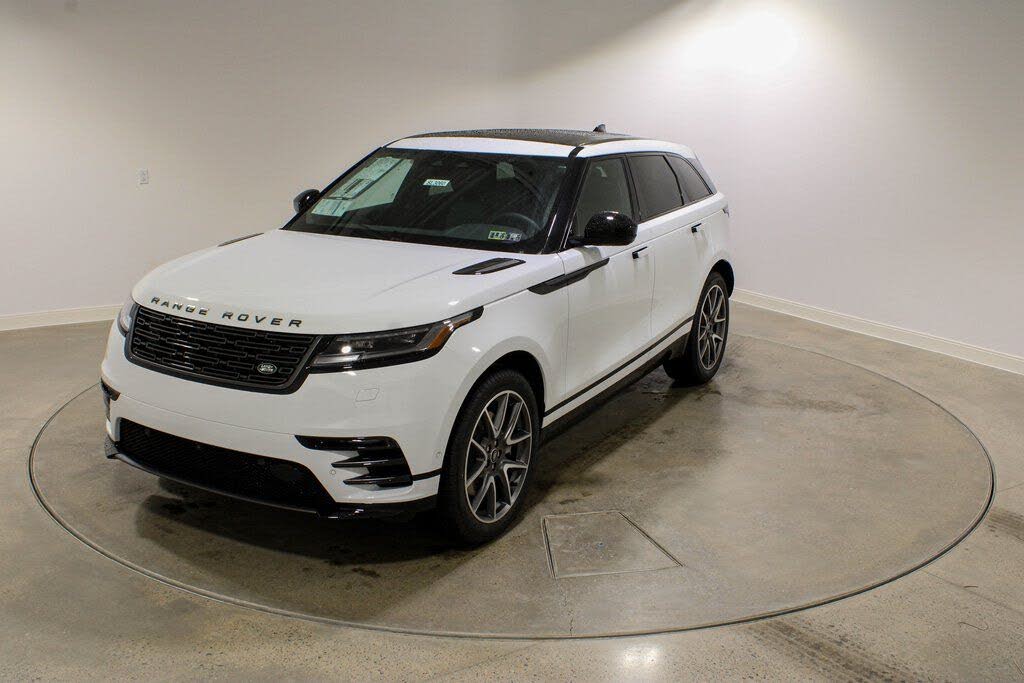 2026 Land Rover Range Rover Velar P250 Dynamic SE