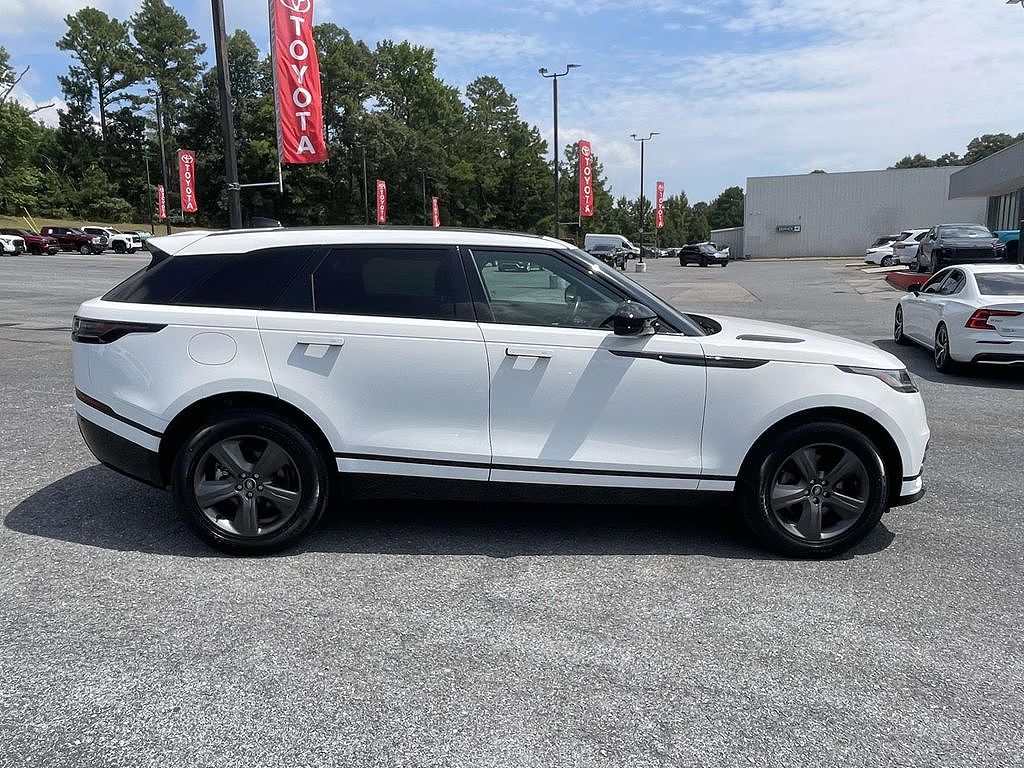 2025 Land Rover Range Rover Velar P250 Dynamic SE