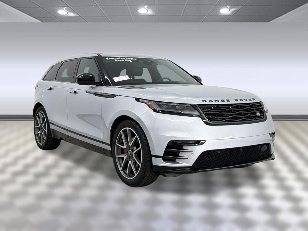 2025 Land Rover Range Rover Velar P250 Dynamic SE