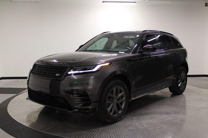 2026 Land Rover Range Rover Velar P250 Dynamic SE