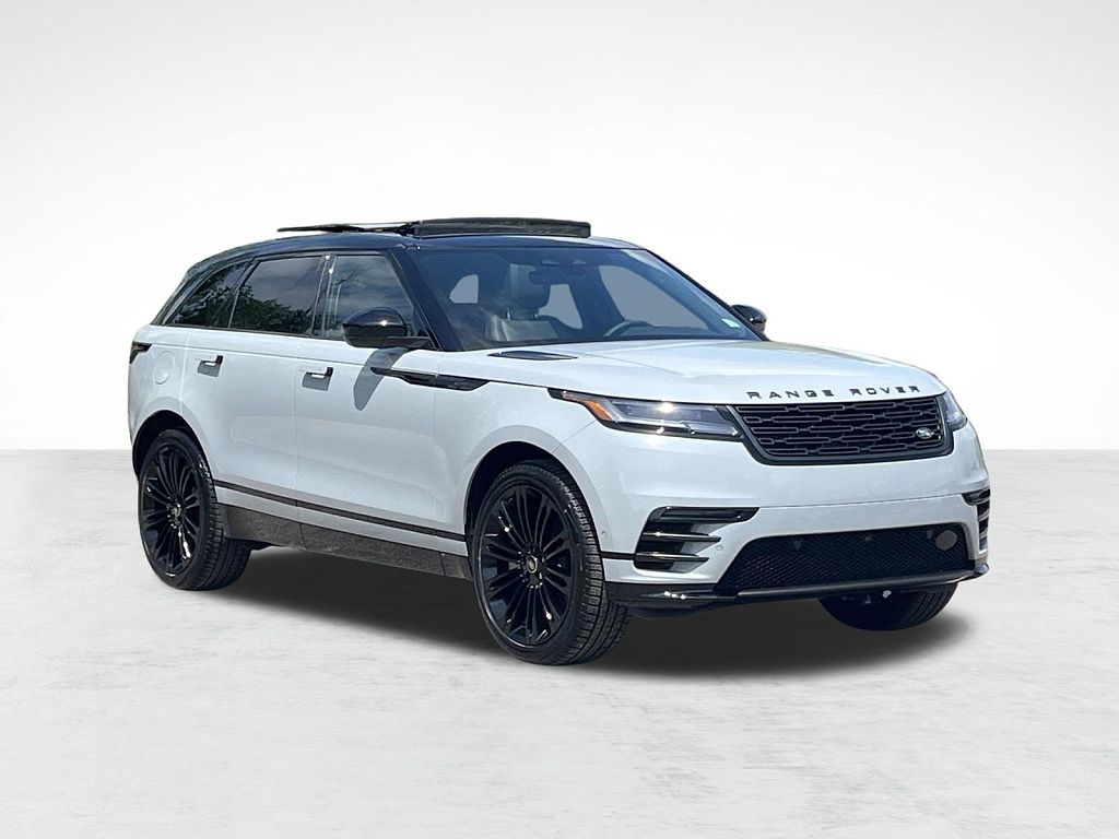 2026 Land Rover Range Rover Velar P250 Dynamic SE