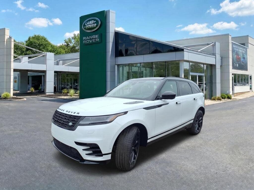 2026 Land Rover Range Rover Velar P250 Dynamic SE