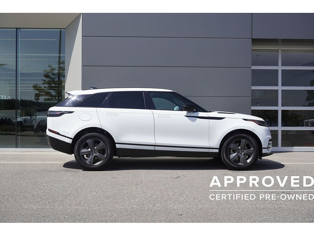 2025 Land Rover Range Rover Velar P250 Dynamic SE