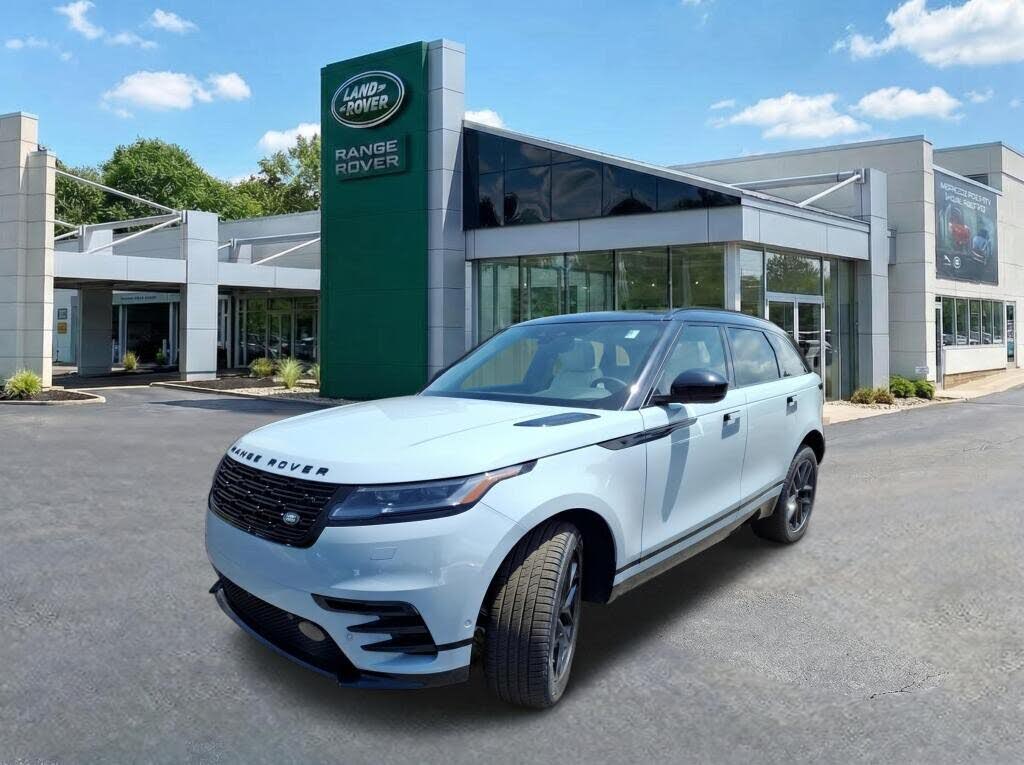 2026 Land Rover Range Rover Velar P250 Dynamic SE