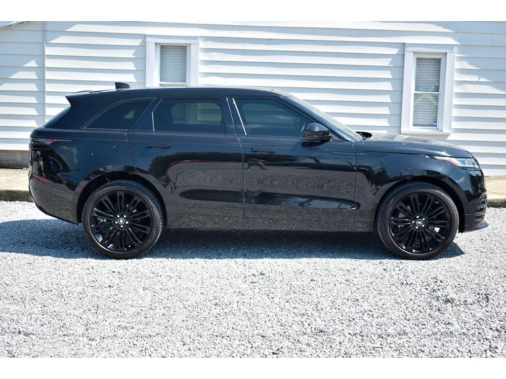 2025 Land Rover Range Rover Velar P400 Dynamic SE