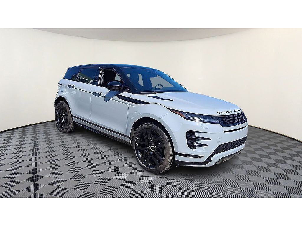 2026 Land Rover Range Rover Evoque Dynamic SE