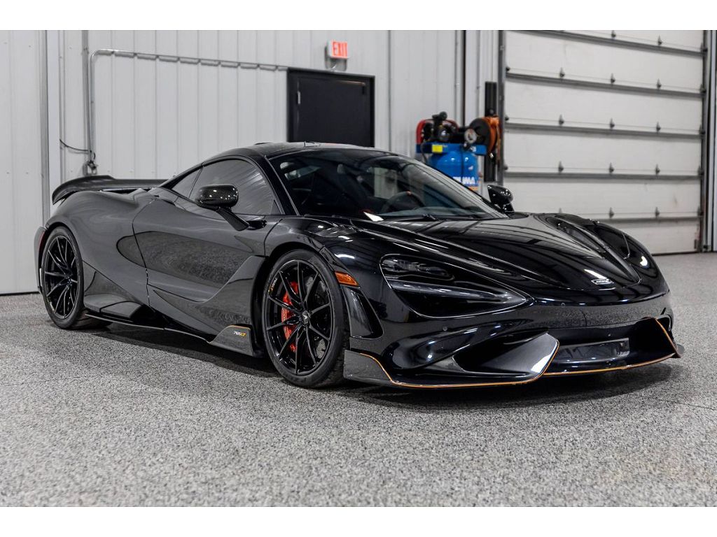 2021 McLaren 765LT