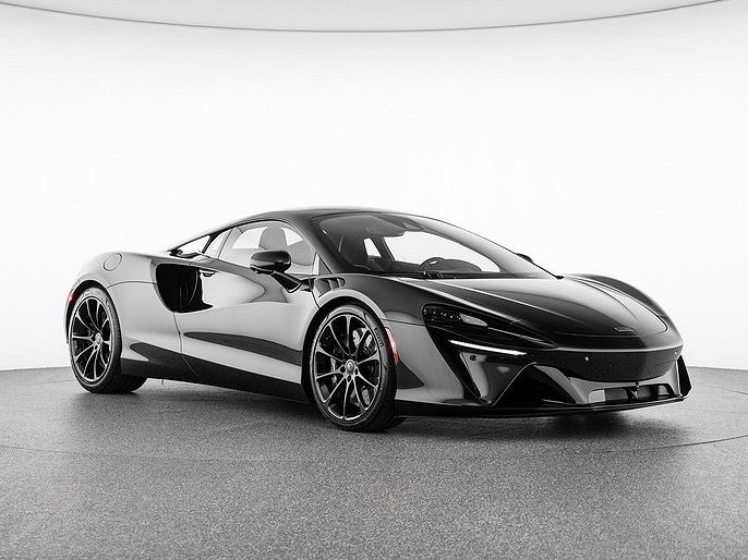 2026 McLaren Artura