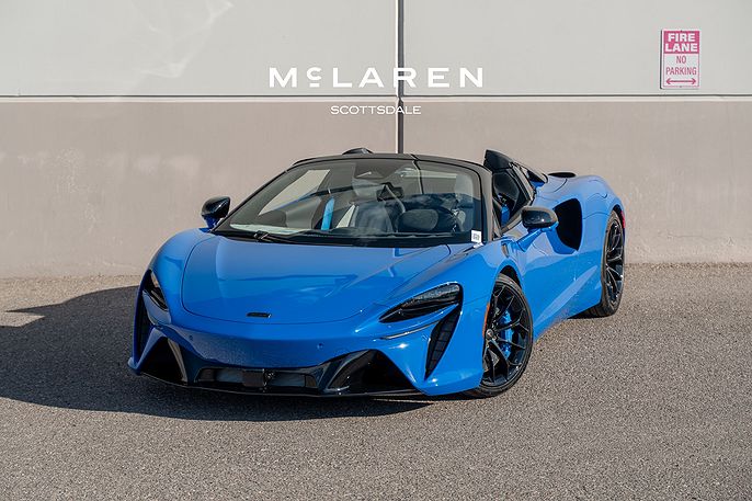 2027 McLaren Artura
