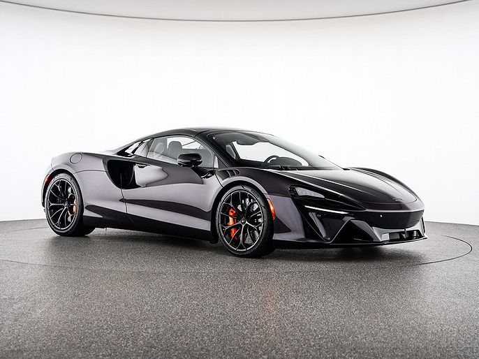 2026 McLaren Artura